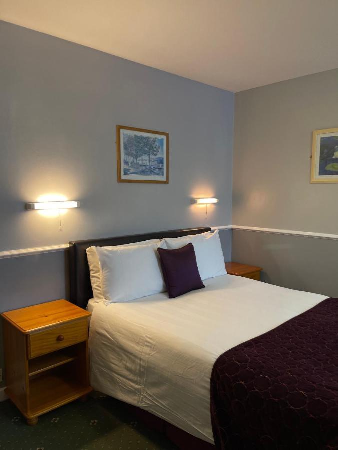 Palm Court B&B Ilfracombe Exteriér fotografie